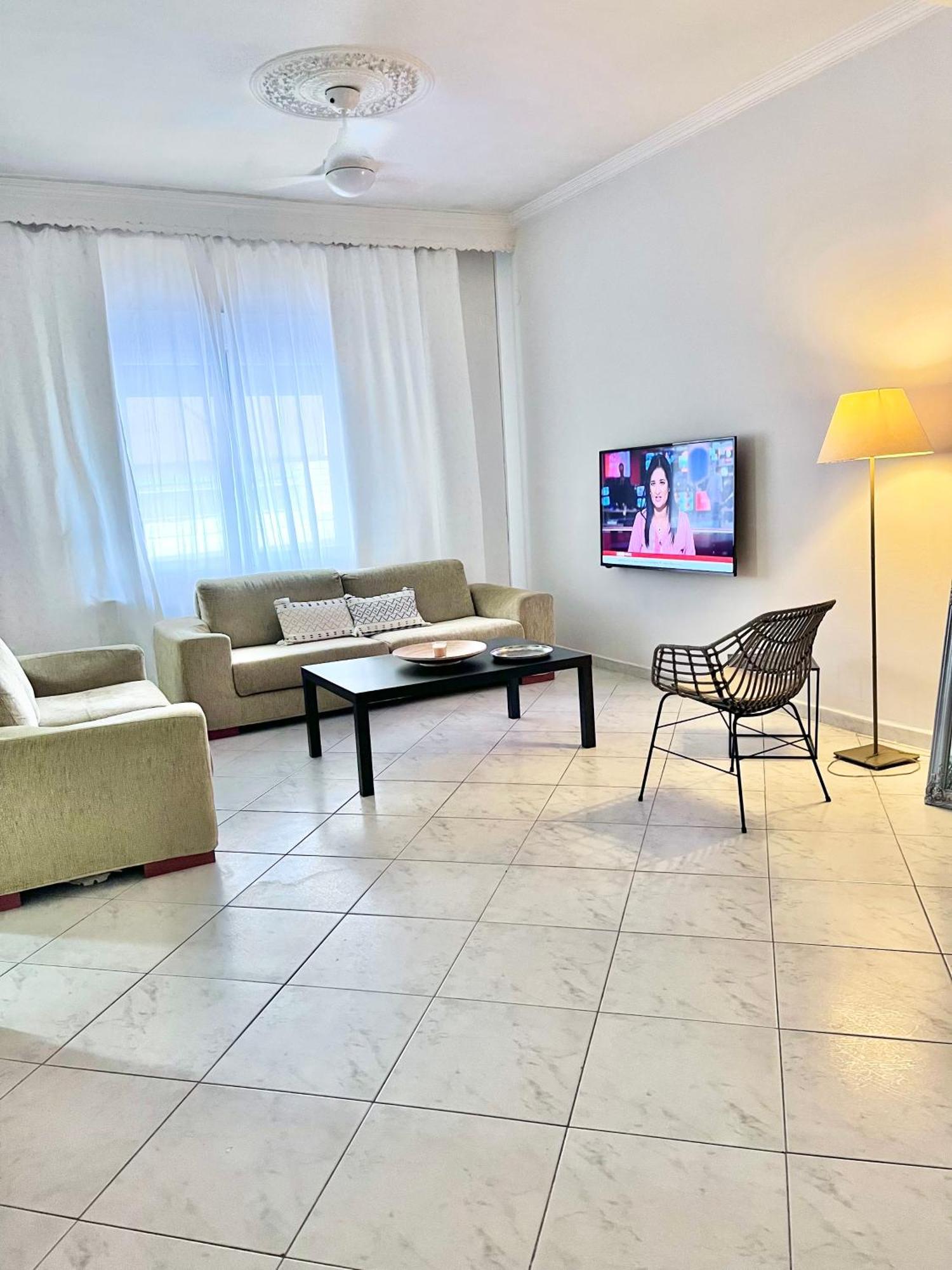 Central 7 - Stylish Apartment โคโมทินี ภายนอก รูปภาพ